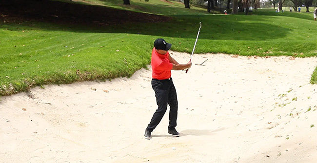 golf sand on the club face bunker drill