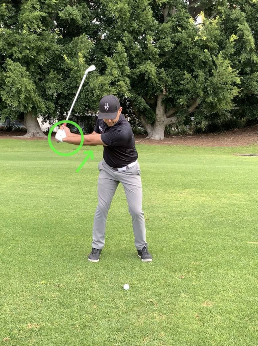 Golf swing with speed