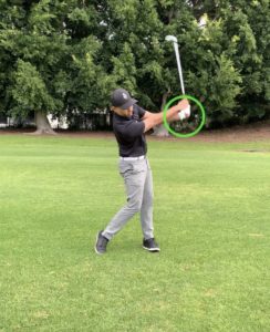 What Should You Do With Your Dominant Side During a Golf Swing?